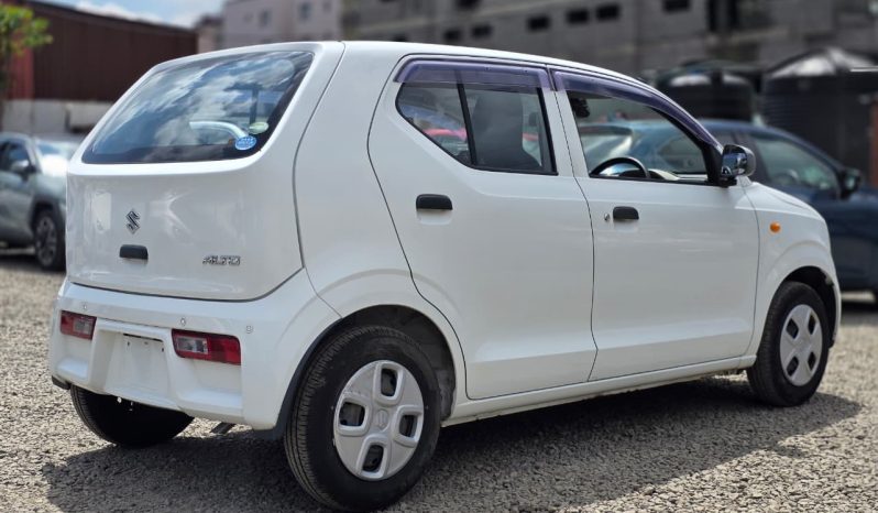 
								Suzuki Alto full									
