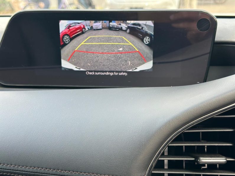 
								Mazda 3 full									