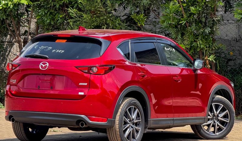 
								Mazda CX-5 full									