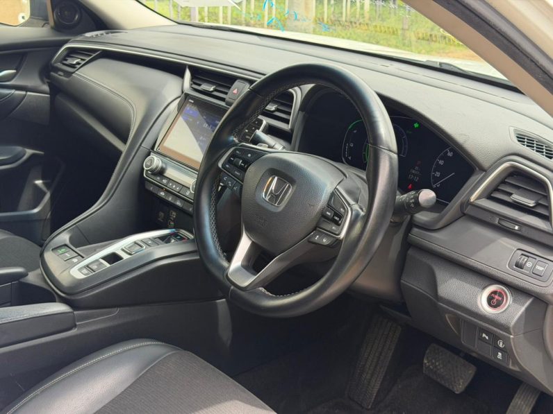 
								Honda Insight full									