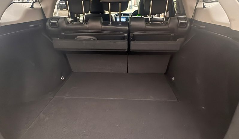 
								Honda Fit Shuttle full									