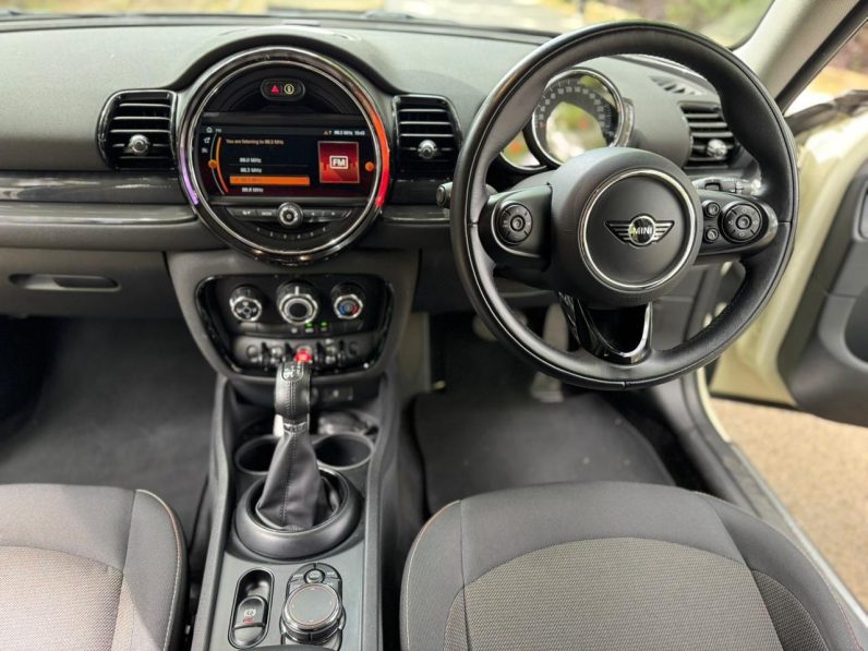 
								Mini Cooper Clubman full									