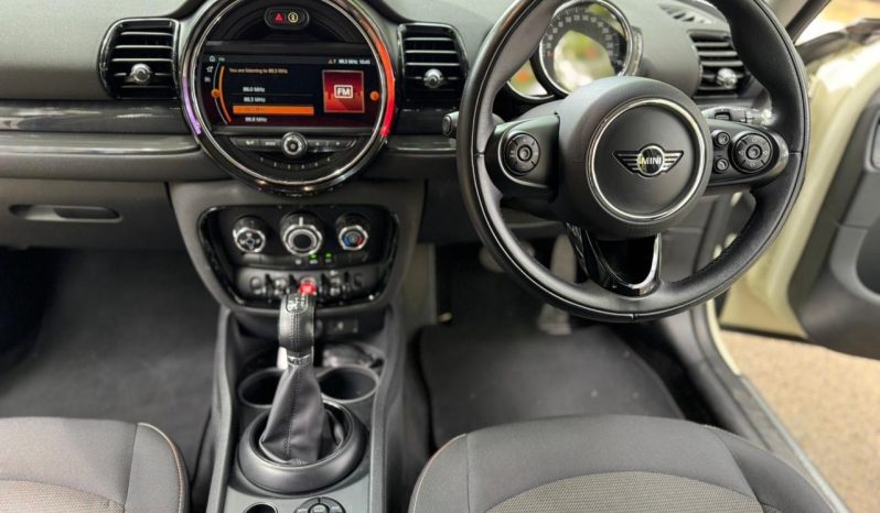 
								Mini Cooper Clubman full									