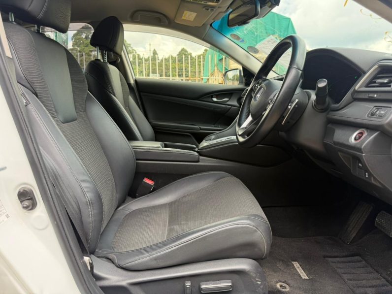
								Honda Insight full									