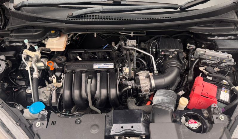 
								Honda Fit Shuttle full									