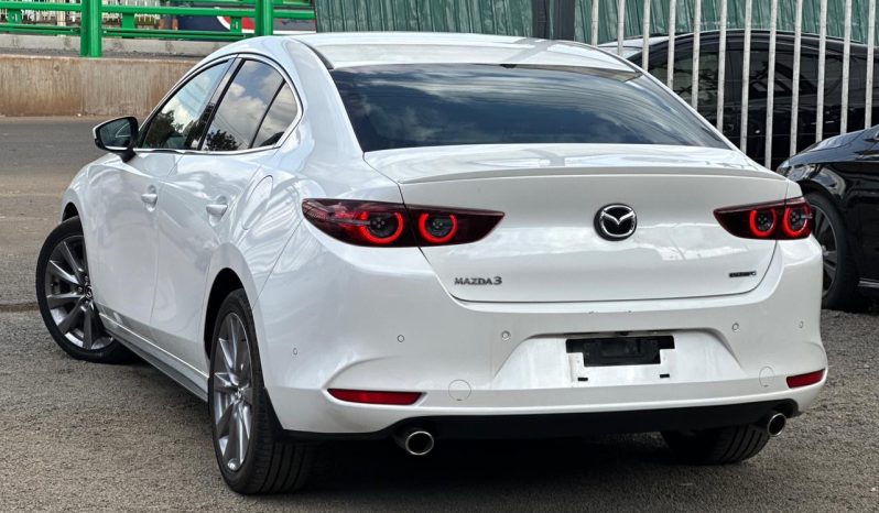 
								Mazda 3 full									