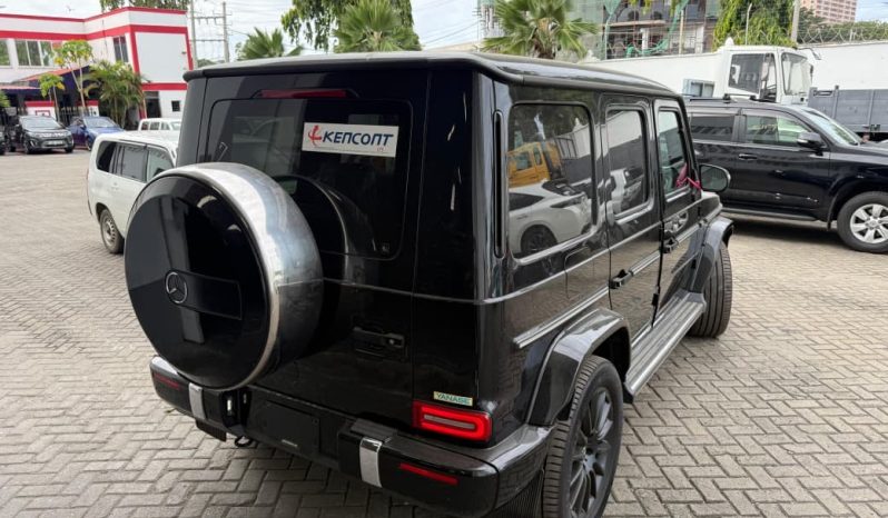 
								Mercedes Benz G Wagon full									