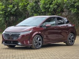 Nissan Aura
