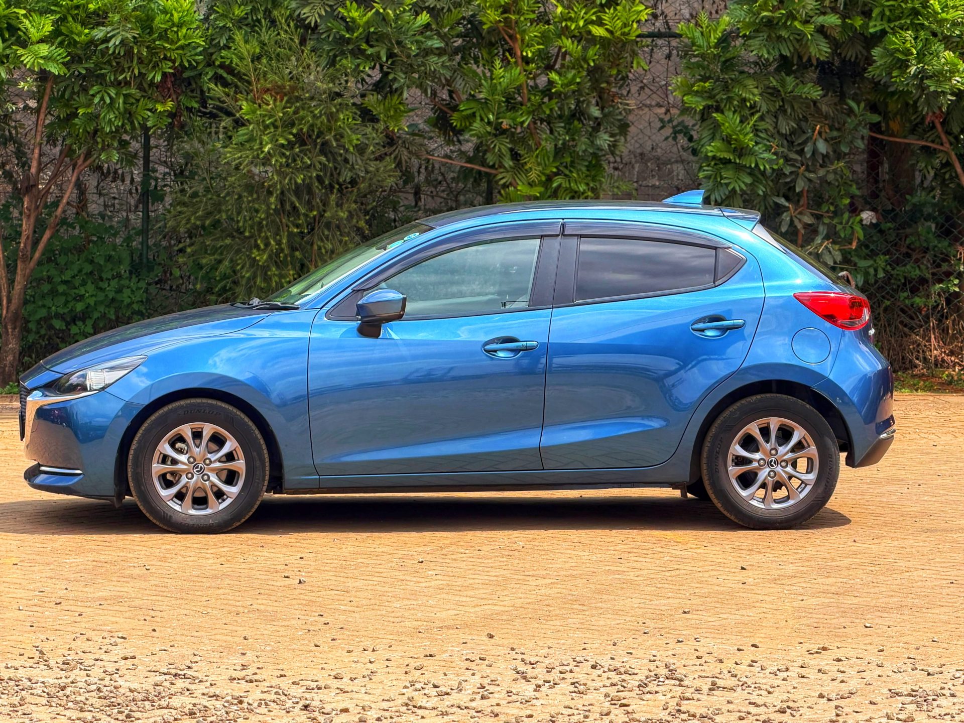 Mazda 2 – MotorPlug Hub