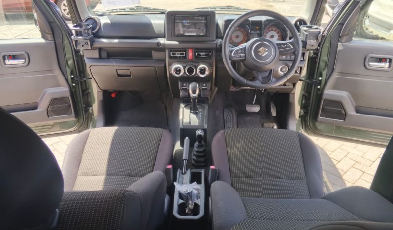 
								Suzuki Jimny full									