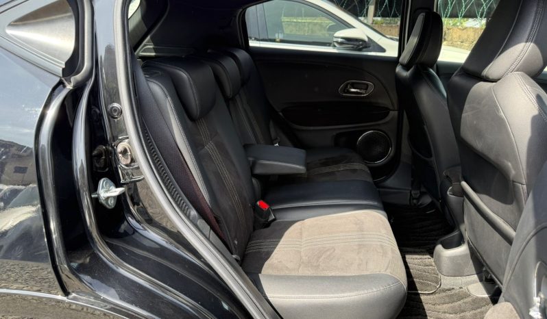 
								Honda Vezel RS full									