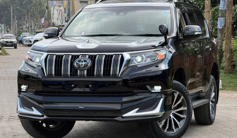 
								Toyota Land Cruiser Prado TXL full									