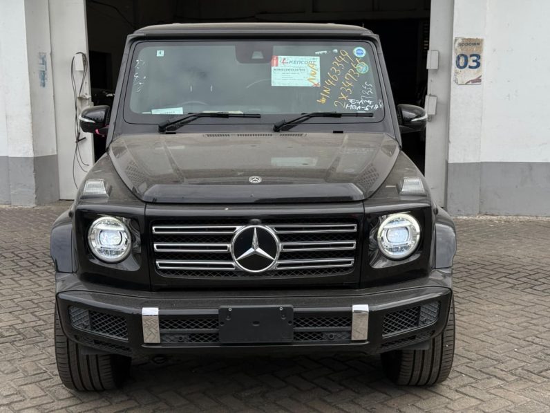 
								Mercedes Benz G Wagon full									