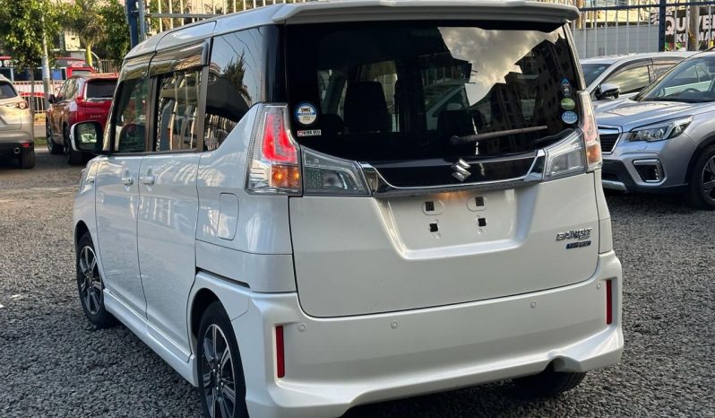 
								Suzuki Solio Bandit full									