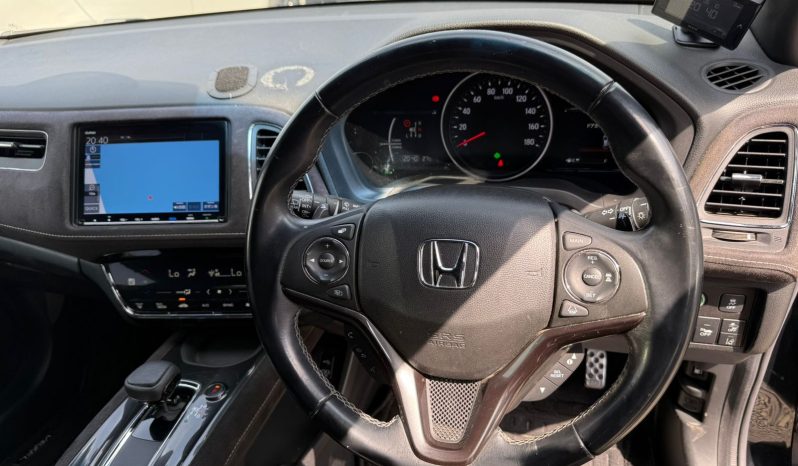 
								Honda Vezel RS full									