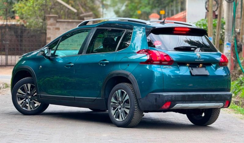 
								Peugeot 2008 full									