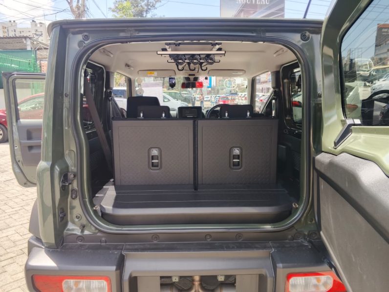 
								Suzuki Jimny full									