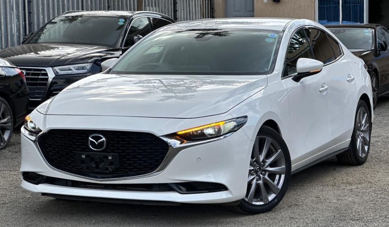 
								Mazda 3 full									