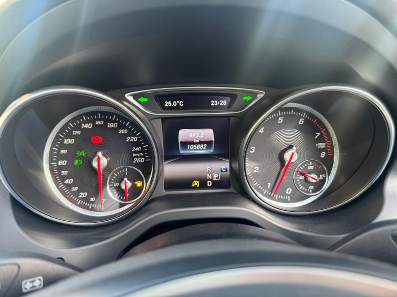 
								Mercedes Benz GLA220 full									