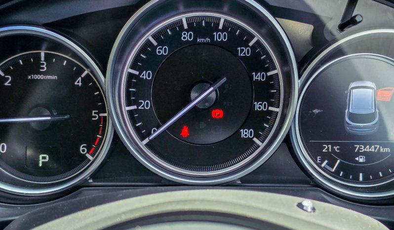 
								Mazda CX-5 full									