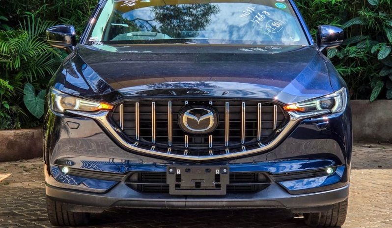 
								Mazda CX-5 full									