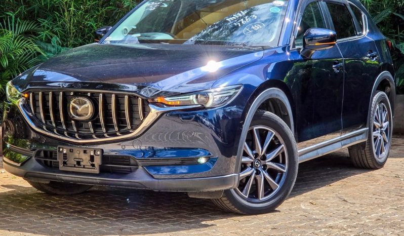 
								Mazda CX-5 full									