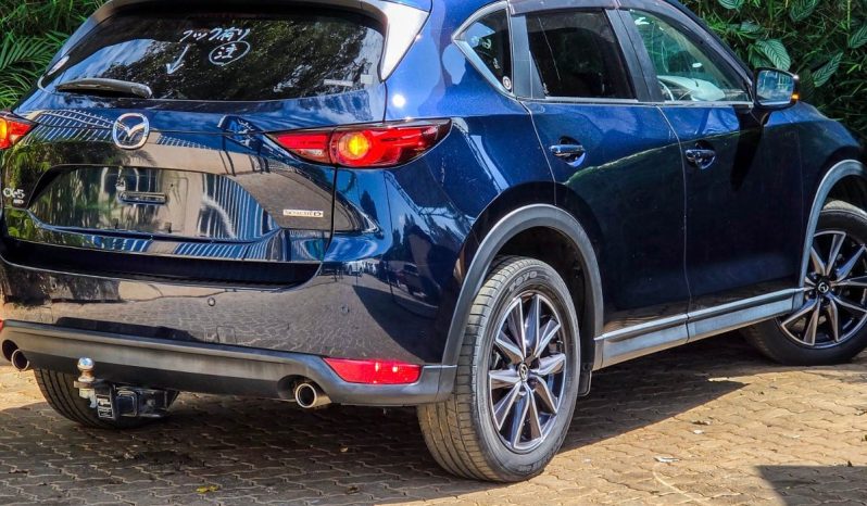 
								Mazda CX-5 full									