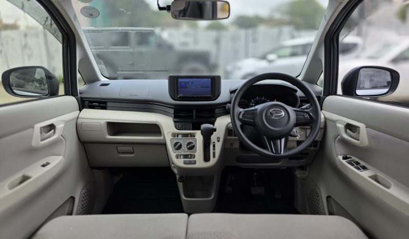 
								Daihatsu Move full									
