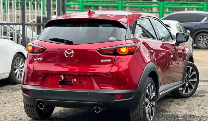 
								Mazda CX-3 full									