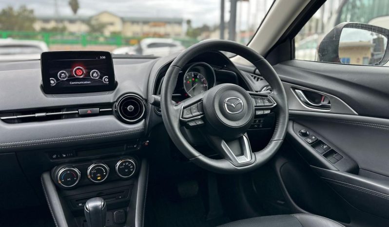 
								Mazda CX-3 full									