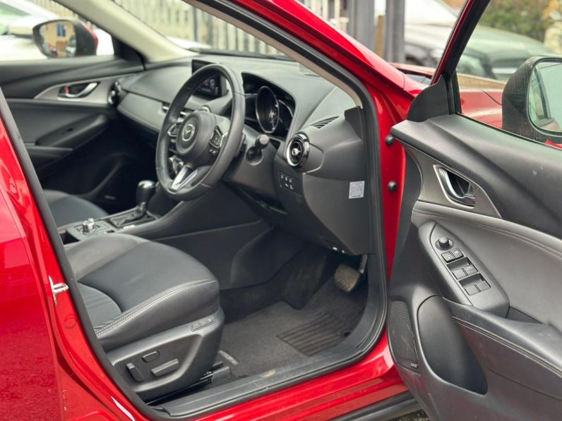 
								Mazda CX-3 full									