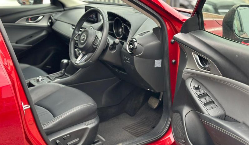 
								Mazda CX-3 full									