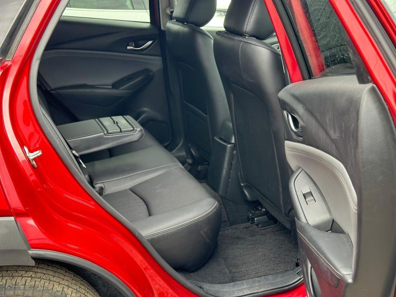 
								Mazda CX-3 full									