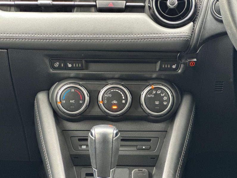 
								Mazda CX-3 full									