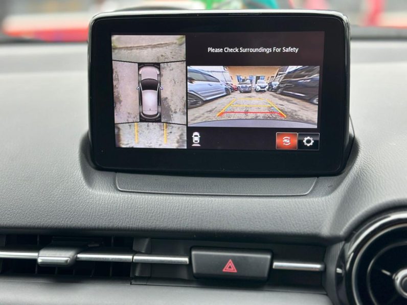 
								Mazda CX-3 full									