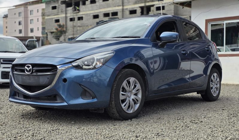 
								Mazda Demio full									