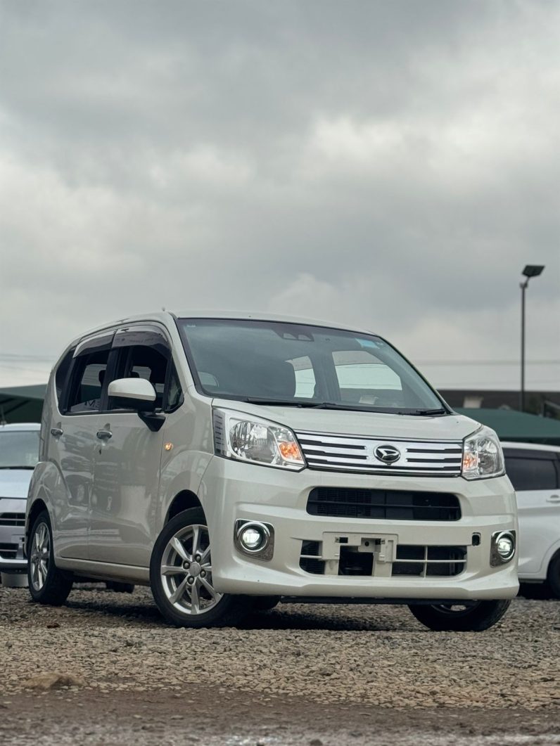 
								Daihatsu Move full									