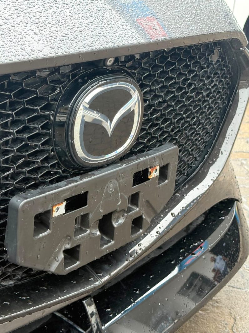 
								Mazda 3 full									