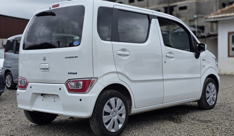 
								Suzuki Wagon R full									