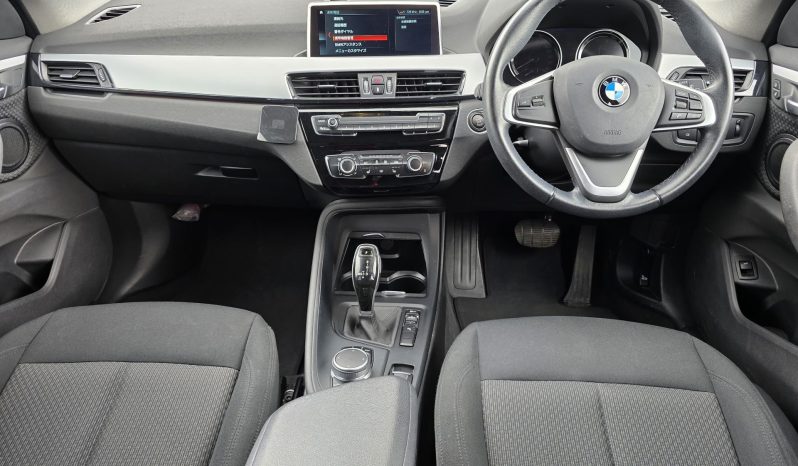 
								BMW X1 full									