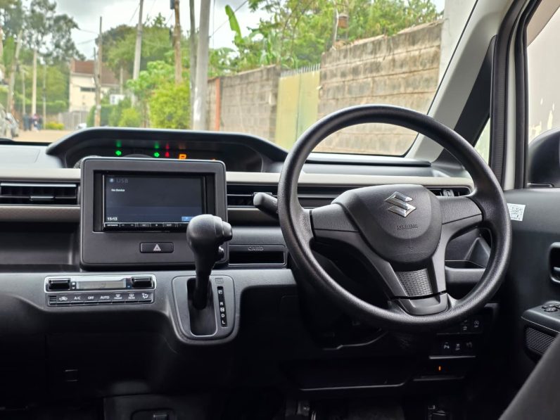 
								Suzuki wagon R full									