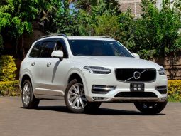 Volvo XC90 T5