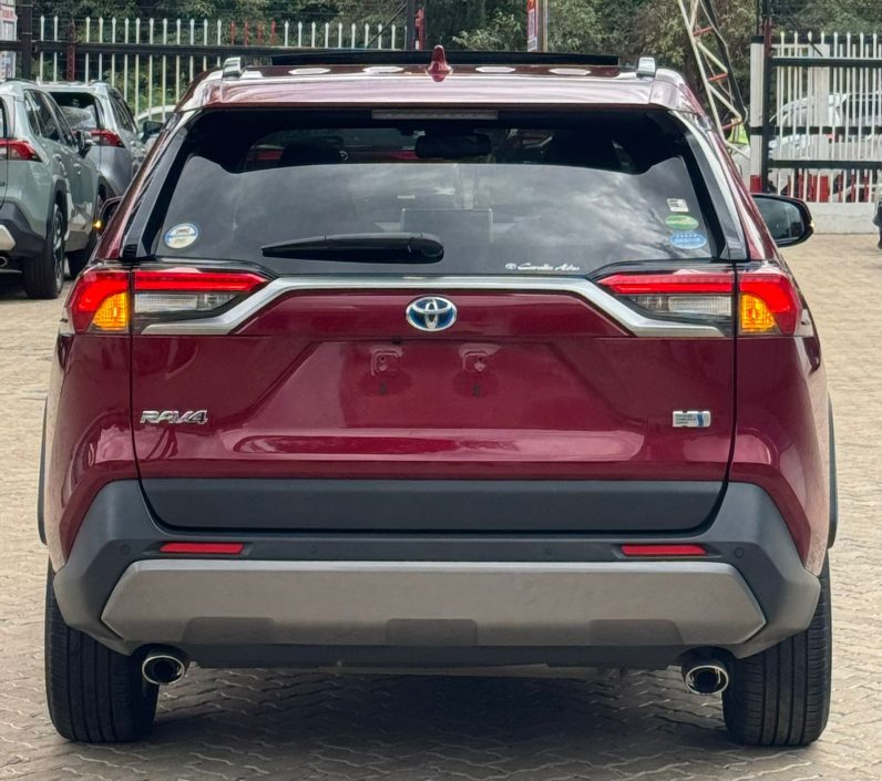 
								Toyota Rav4 full									