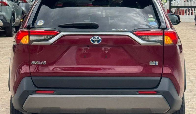 
								Toyota Rav4 full									