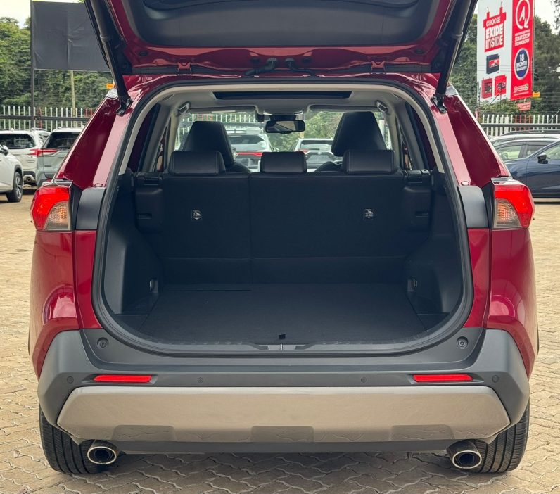 
								Toyota Rav4 full									