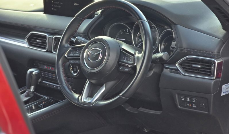 
								Mazda CX-8 full									