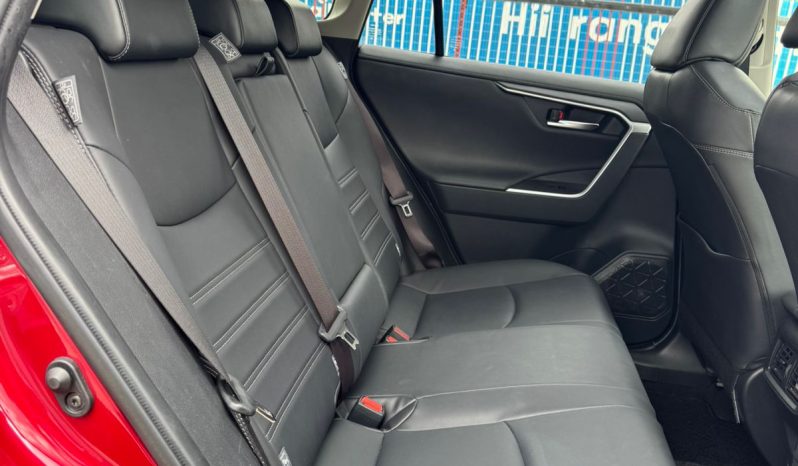 
								Toyota Rav4 full									