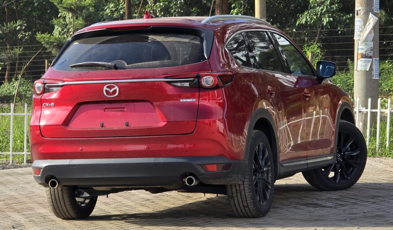 
								Mazda CX-8 full									