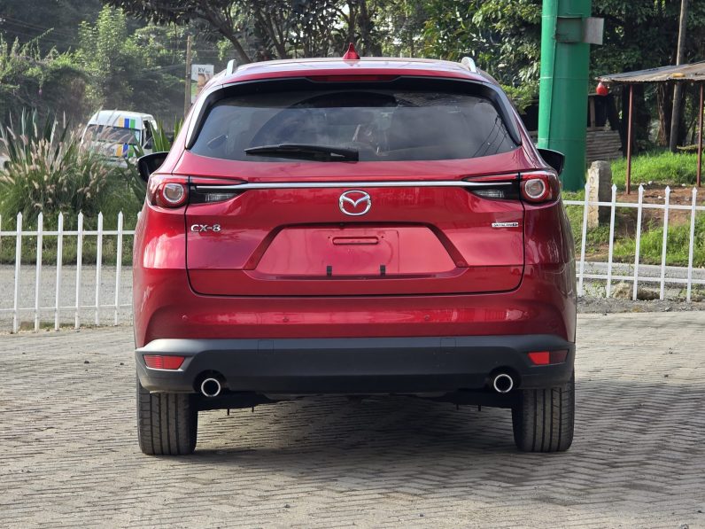 
								Mazda CX-8 full									