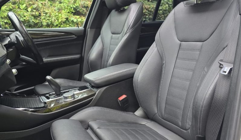 
								BMW X3 full									
